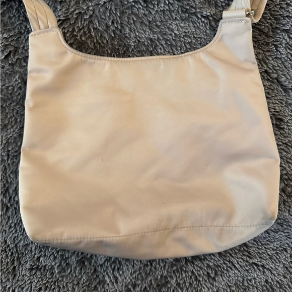 LONGCHAMP Le Pilage Neo Nylon Crossbody - Picture 5 of 16